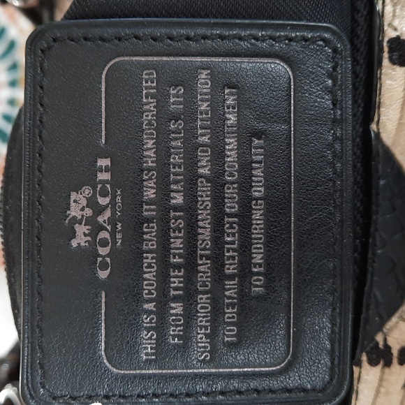 Coach Patchwork swagger w snakeskin - Picture 8 of 9